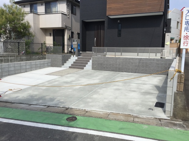 �V�z�O�\�{�H��@��܂��@�S�̑��@�����s����